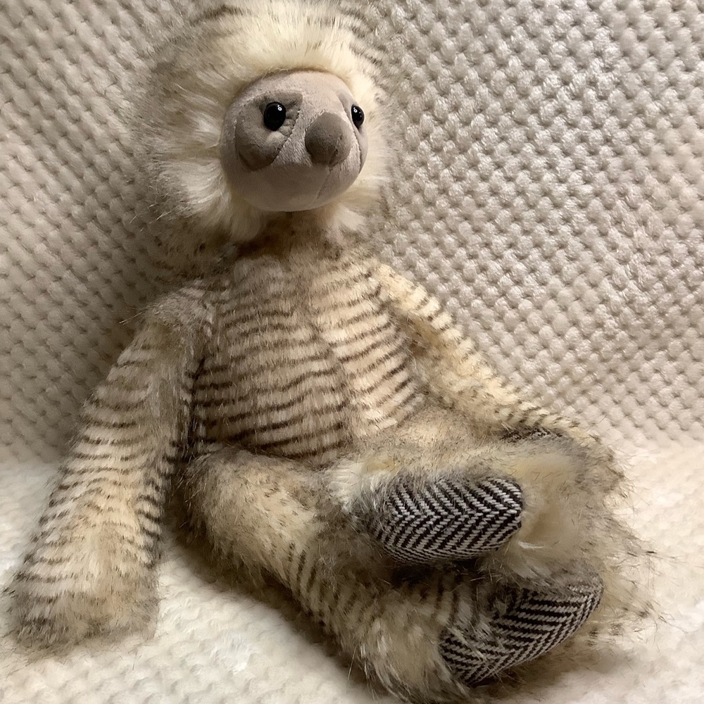 Little Toastiest Plush Gus the Sloth Heat & Hugs Stuffed Animal Toy No Heat Pack